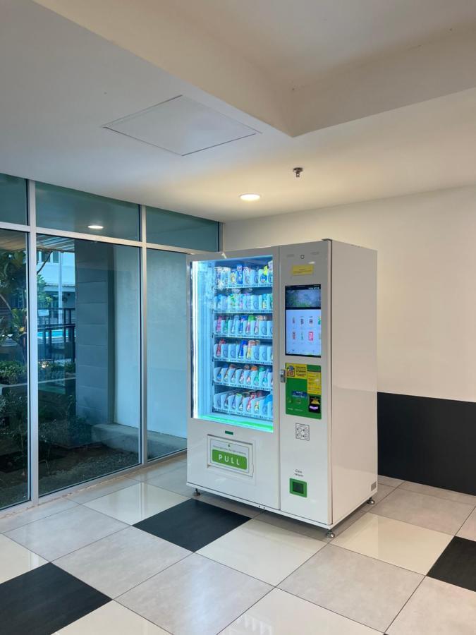 Rayyan Condominium @ Metrocity Square Kuching Extérieur photo